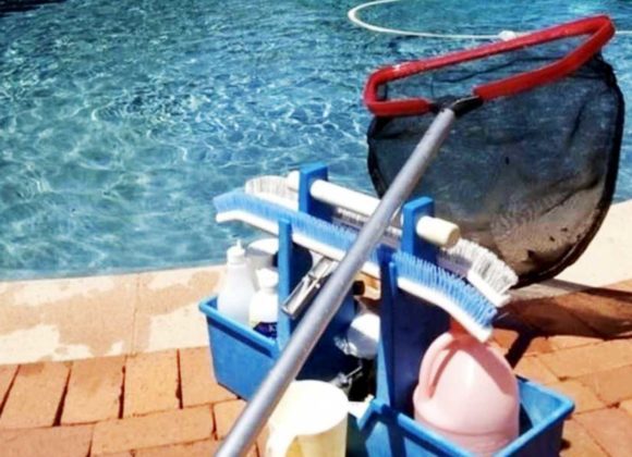pool cleaning equipment