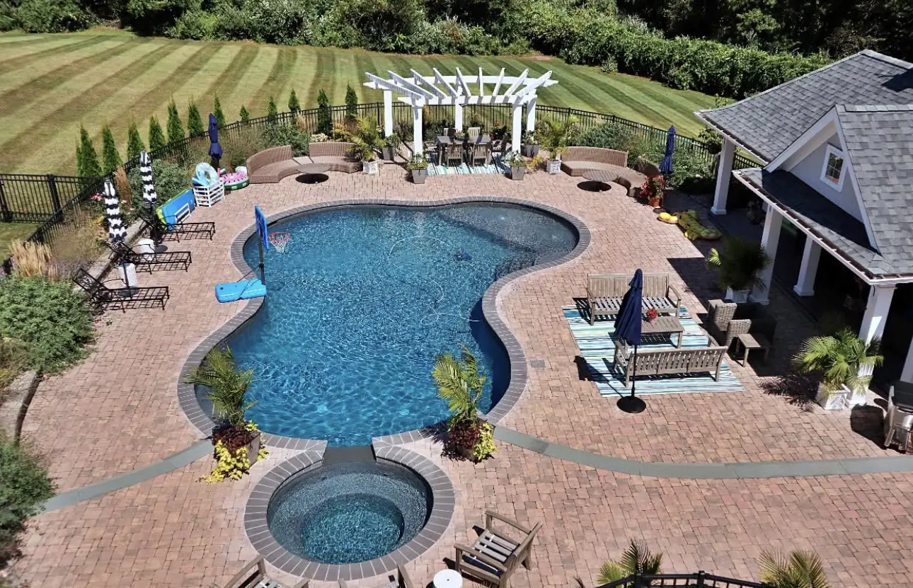 In-Ground Gunite Pools